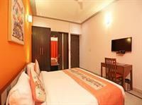 Oyo Rooms Good Earth City Centre Гургаон Экстерьер фото